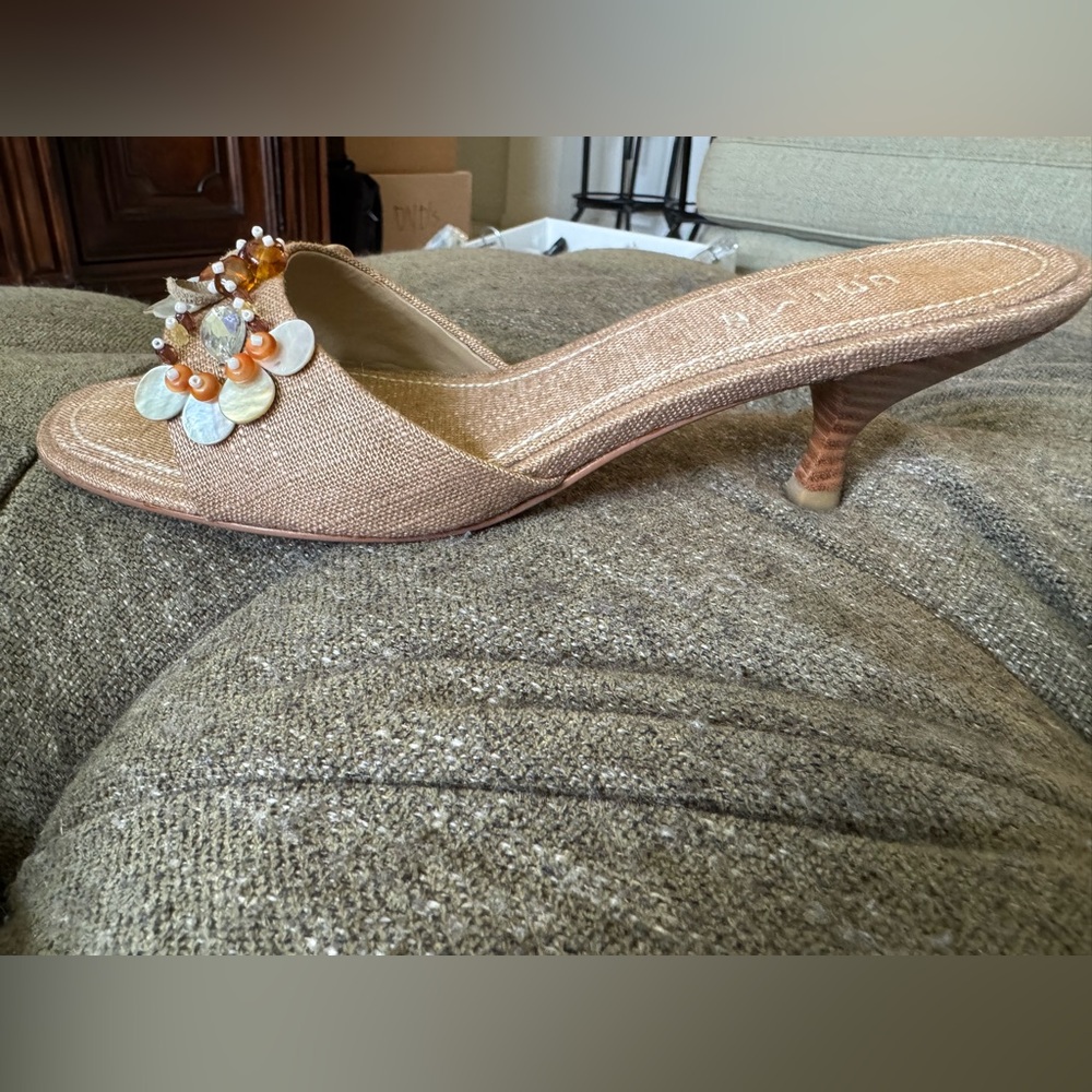 Unisa Linen Embellished Heels / Sandals - Picture 2 of 10